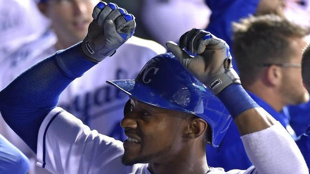 
Jarrod Dyson (1) celebrated with his Royals teammates in the dugout after scoring on a single by Alcides Escobar in the eighth inning against the Pittsburgh Pirates on Tuesday night at Kauffman Stadium. In his at-bat, Dyson hit a two-RBI single that broke a scoreless tie.
