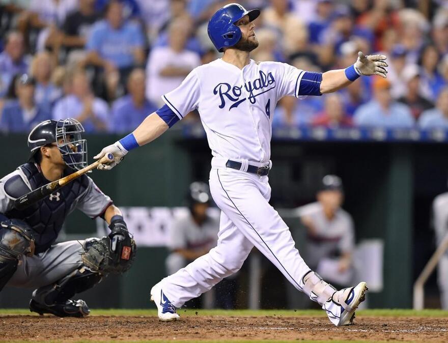 Alex Gordon connected for a grand slam in the fourth inning against the Minnesota Twins on Thursday at Kauffman Stadium.
