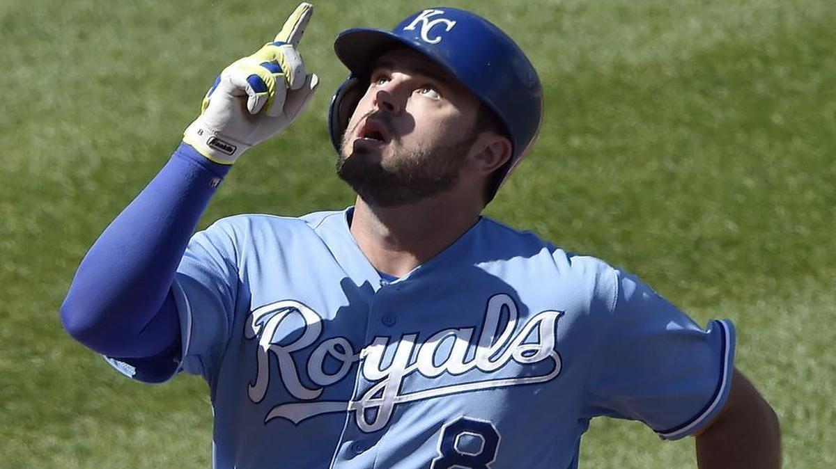 
The Royals’ Mike Moustakas pointed to the sky after hitting a home run Sept. 6 against the White Sox at Kauffman Stadium.
