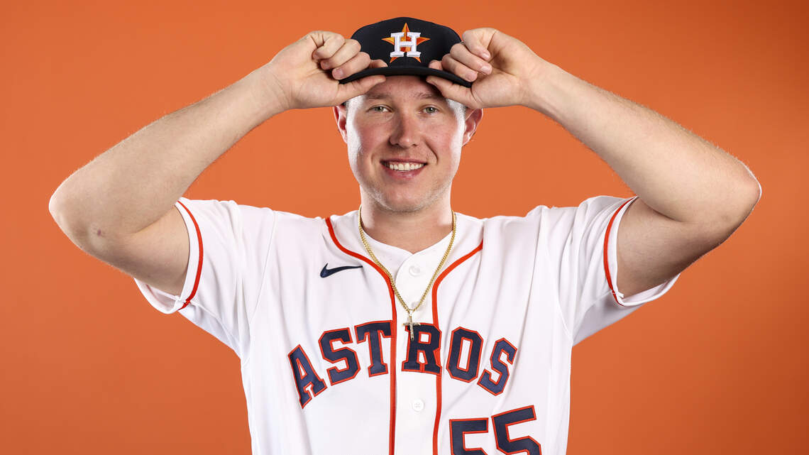 Royals trade for former 1st-rounder in hopes of fortifying beleaguered bullpen