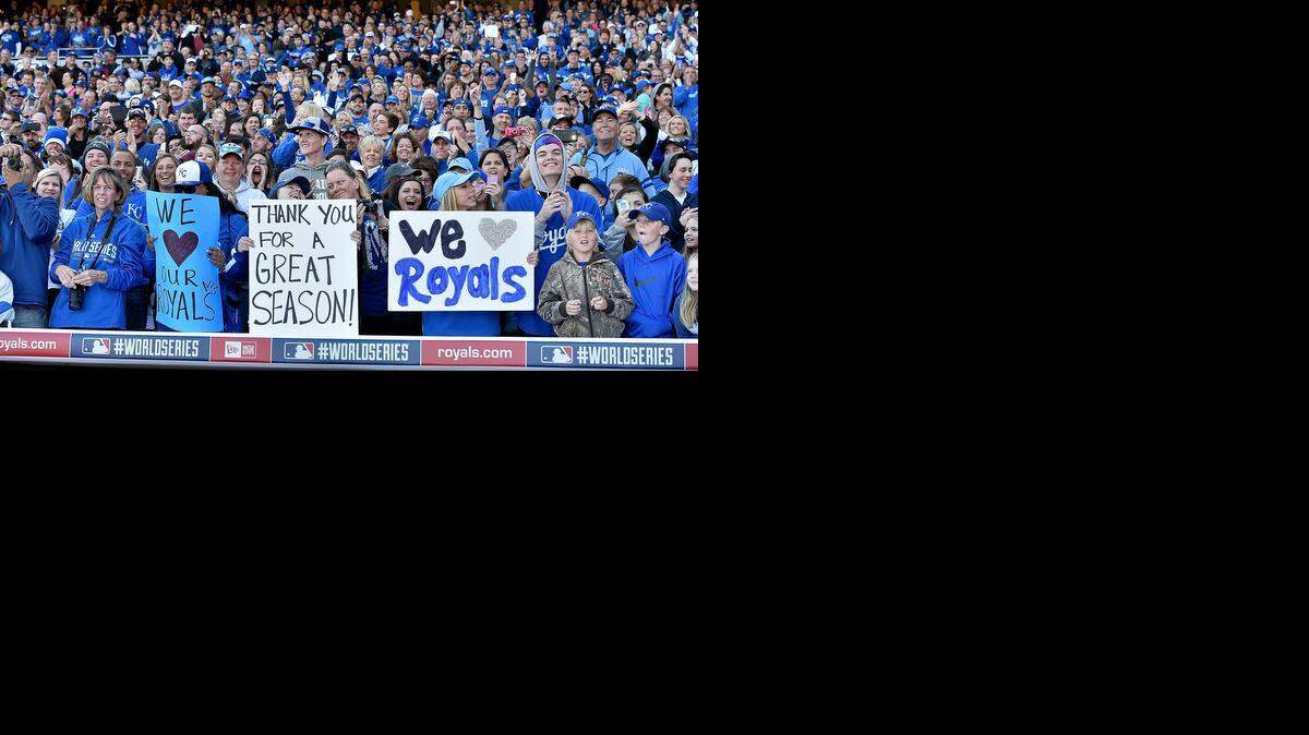 This season’s success on the field reaffirmed many fans’ relationship with the Royals, and brought untold numbers of new followers into the fold not only in Kansas City but around the world. More than 10,000 turned out for Thursday’s 2014 Season Celebration at Kauffman Stadium.