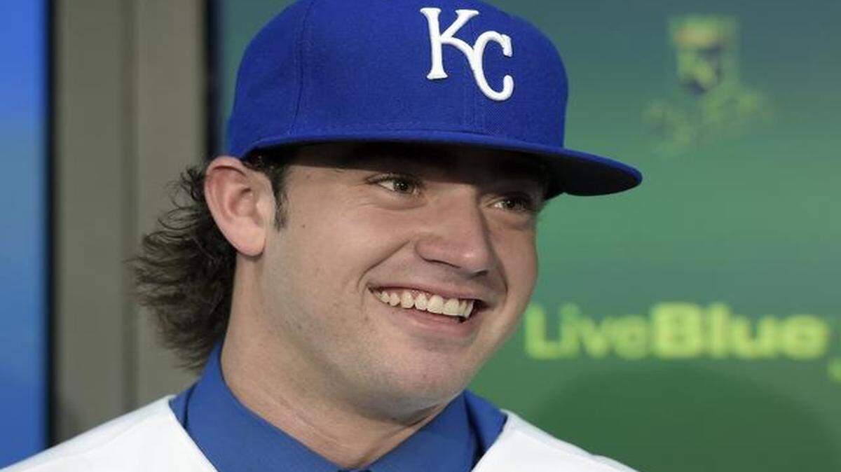 
Searching for a dynamic left-handed reliever, the Royals plan on promoting their most recent first-round draft pick, Brandon Finnegan, in an attempt to shore up the leaky middle portion of their bullpen. 
