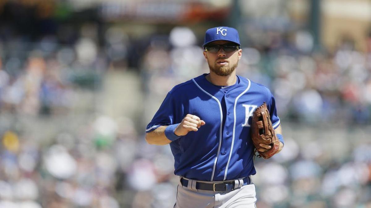 
Ben Zobrist was originally planning to come to Kansas City out of high school, but he instead started his path toward a baseball career. Since being acquired by the Royals in a trade, he has played every game in left field for the injured Alex Gordon.
