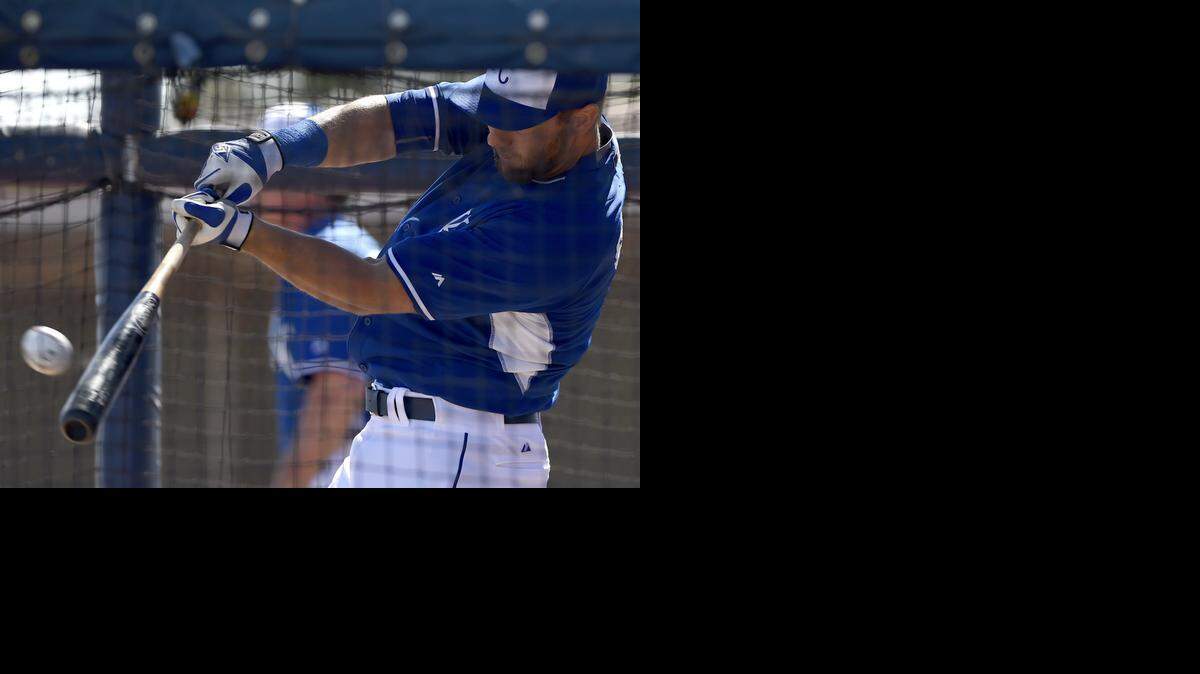 
For the first time since having wrist surgery in the off season, Royals outfielder Alex Gordon took batting practice before the Kansas City Royals and Chicago White Sox spring training baseball game at Surprise Stadium in Phoenix, Ariz., on Tuesday.
