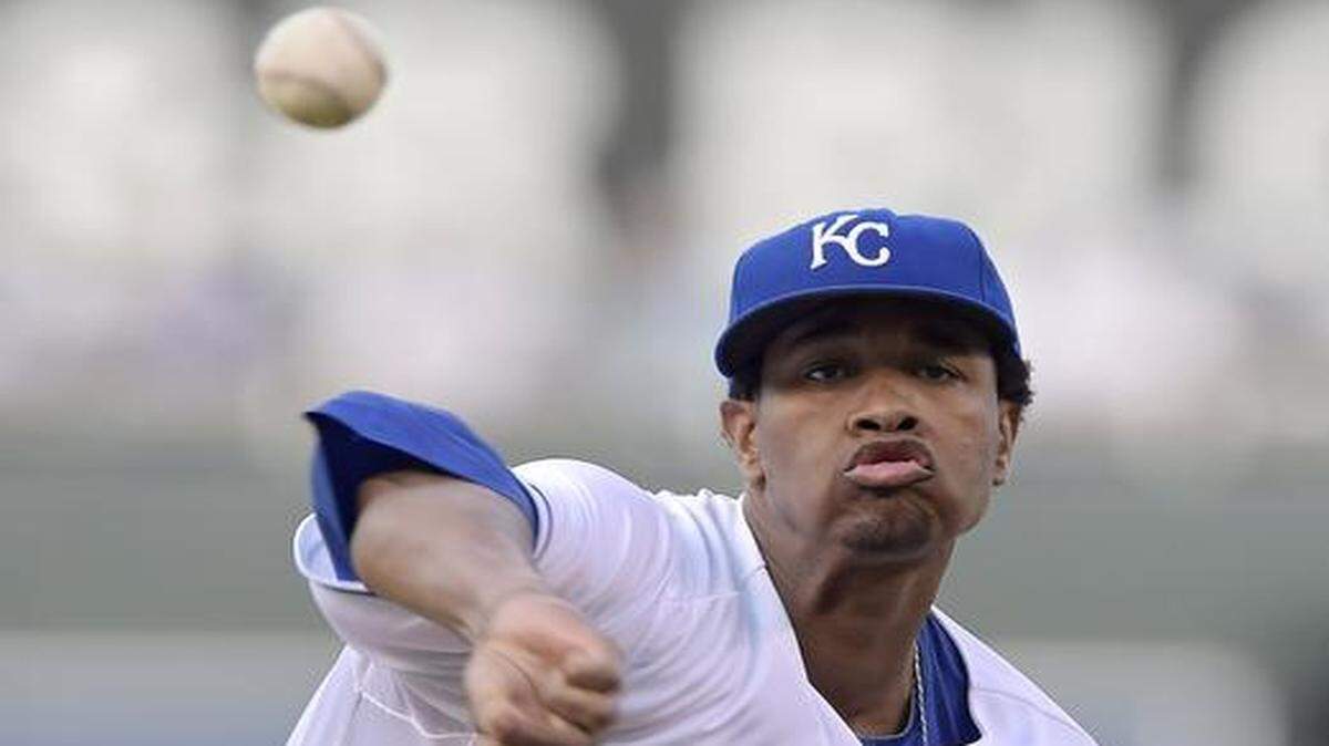 
Yordano Ventura takes the mound tonight for Kansas City as the Royals play the second game of a three-game interleague series against the Arizona Diamondbacks in Phoenix.
