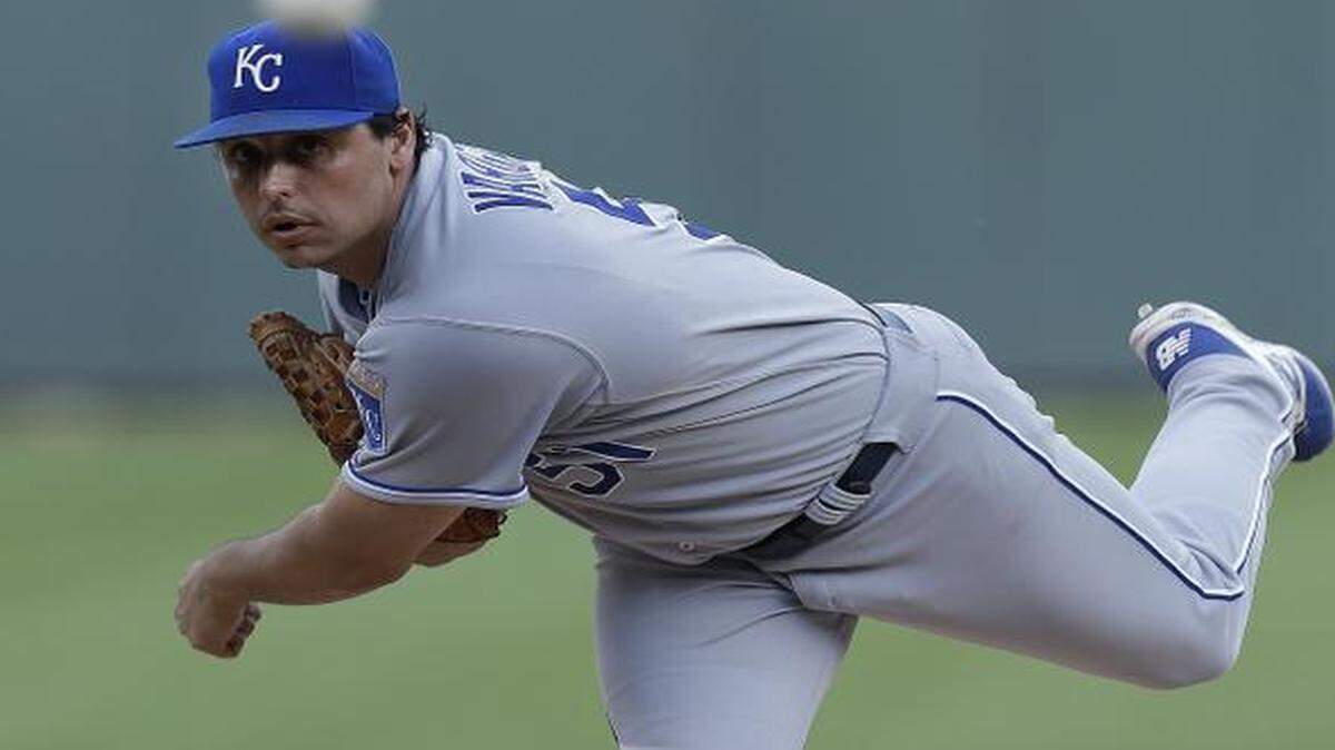 
Royals starting pitcher Jason Vargas
