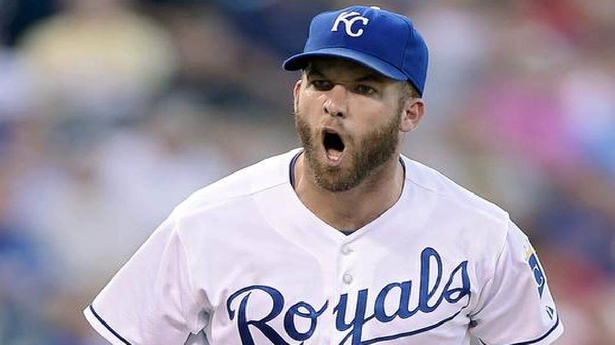 
Danny Duffy takes the mound for Kansas City tonight as the Royals play the second game of a three-game series against the Minnesota Twins at Kauffman Stadium.
