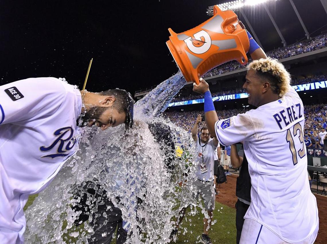 Eric Hosmer wasn’t trying to dodge this Salvy Splash.