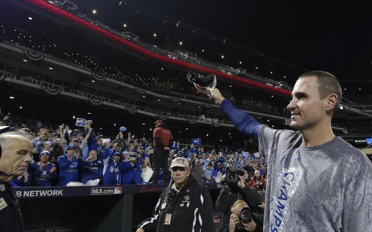 Chris Young is expected to start 2016 in the Royals’ starting rotation once his two-year contract to return to the team is finalized.