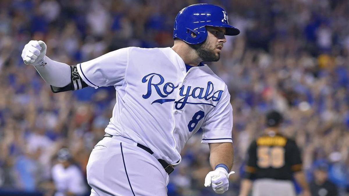 
Mike Moustakas celebrated as he rounded the bases after hitting a three-run home run in the seventh inning against the Pittsburgh Pirates on Wednesday night at Kauffman Stadium. The Royals beat the Pirates 5-1 to win the three-game interleague series two games to one.
