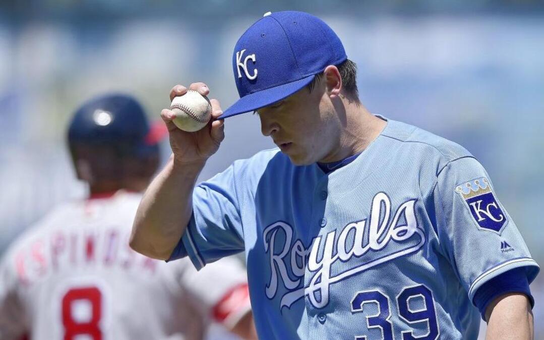 Kansas City Royals starting pitcher Kris Medlen.