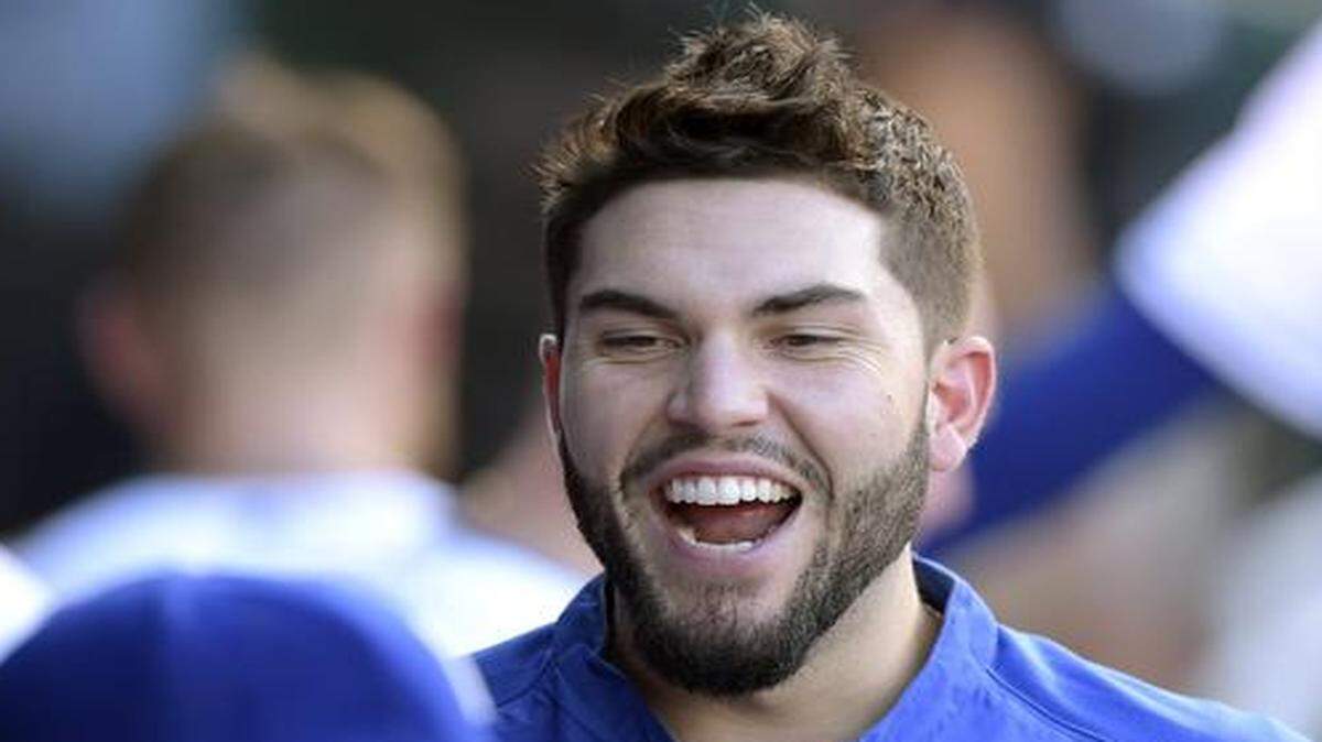 
The Royals' Eric Hosmer helped with the celebration after Alex Gordon's solo home run in the fifth inning of Saturday's baseball game against the Giants at Kauffman Stadium.
