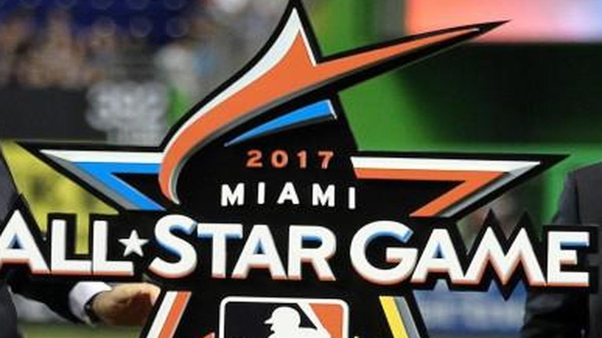 From left, Miami Marlins owner Jeffrey Loria, baseball commissioner Robert D. Manfred, Jr., and former Royal Jeff Conine unveiled the official logo of the 2017 All-Star game at Marlins Park last year.