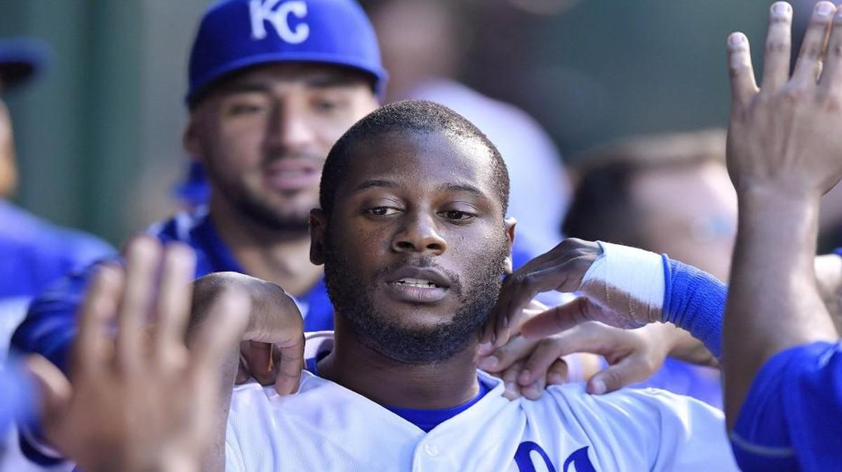 Kansas City Royals outfielder Lorenzo Cain has been wearing something on his hand recently.