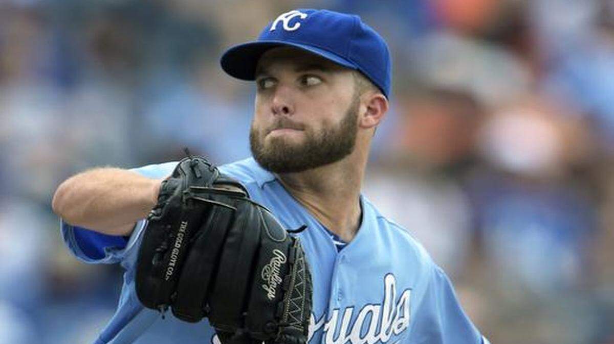 
Danny Duffy takes the mound tonight for Kansas City as the Royals play the rubber game of a two-game interleague series against the Colorado Rockies at Coors Field in Denver.
