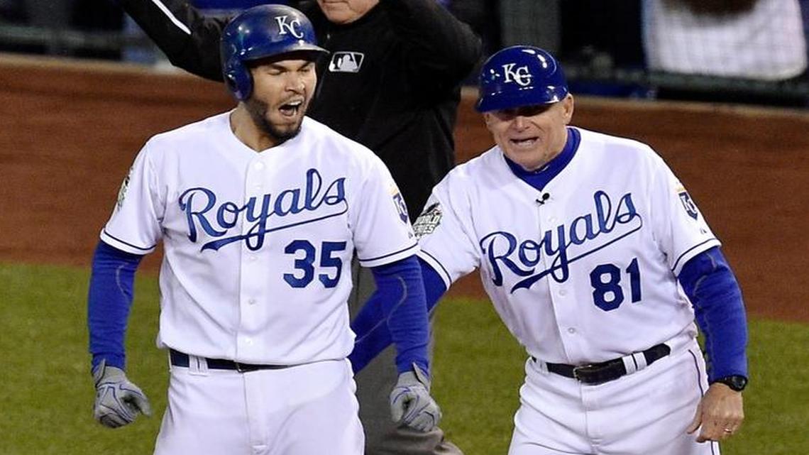 First-base coach Rusty Kuntz congratulated an excited Eric Hosmer after Hosmer delivered his two-run single in the fifth inning Wednesday night.