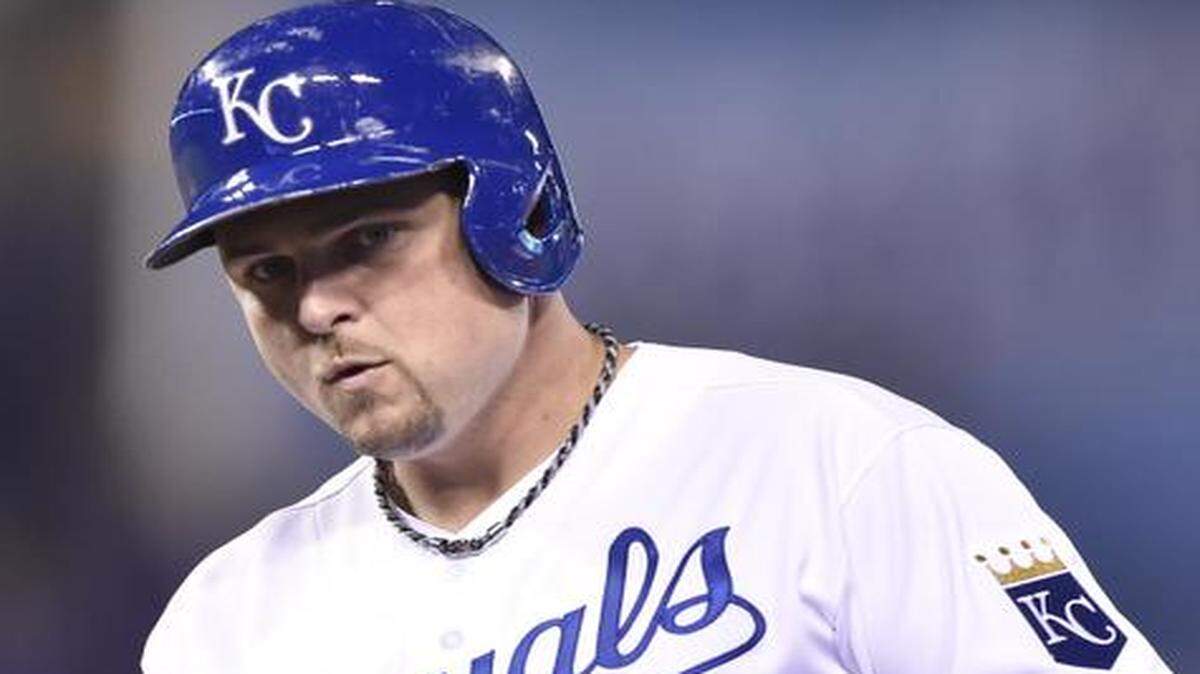 
Royals general manager Dayton Moore has declined to discuss meeting with the agents for specific players, still, his interest in retaining veteran designated hitter Billy Butler is far from a secret.
