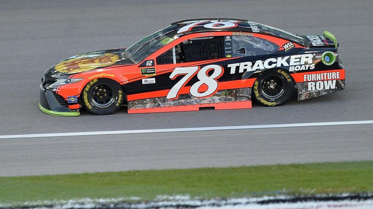 Martin Truex Jr. won the pole for Sunday’s Hollywood Casino 400 at Kansas Speedway.