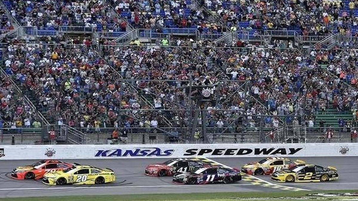 Brad Keselowski (2) started in the third row for Saturday’s Go Bowling 400 at Kansas Speedway. Despite getting caught up in a four-car melee, he finished 10th.