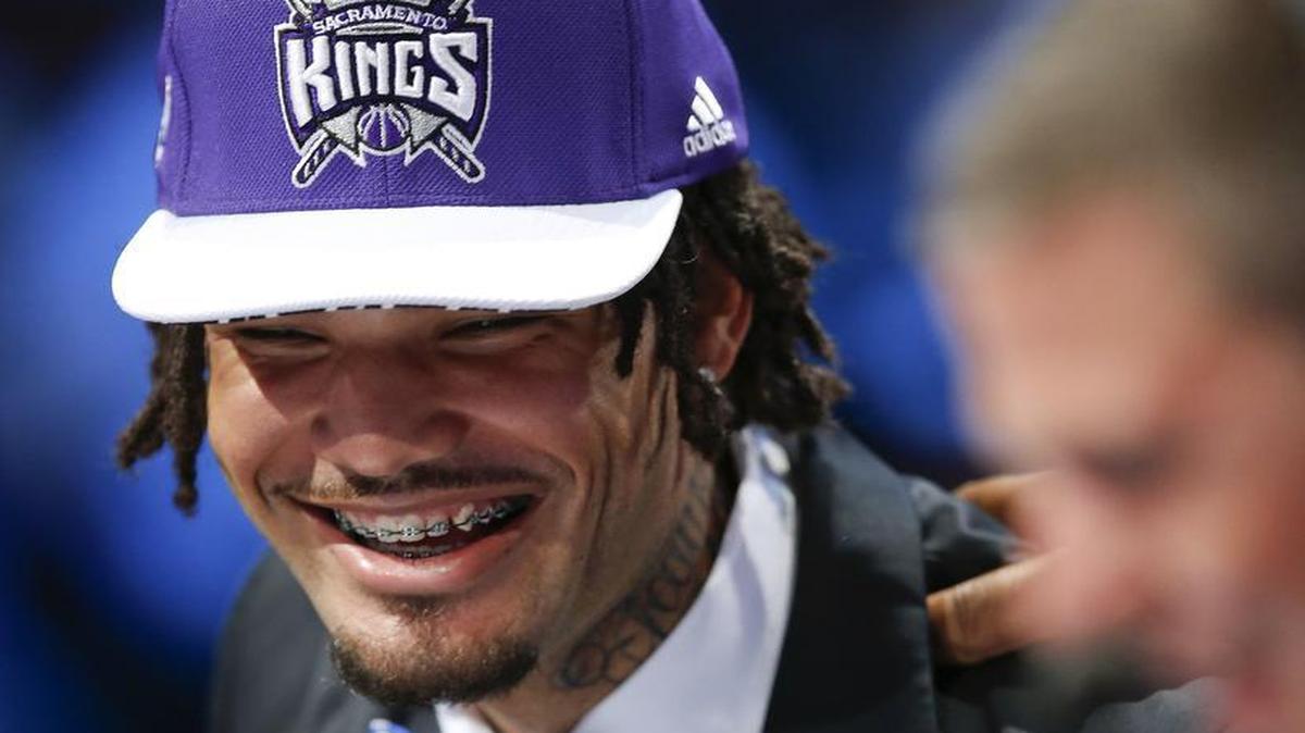 
Willie Cauley-Stein answers questions during an interview after being selected sixth overall by the Sacramento Kings during Thursday’s NBA basketball draftin New York.
