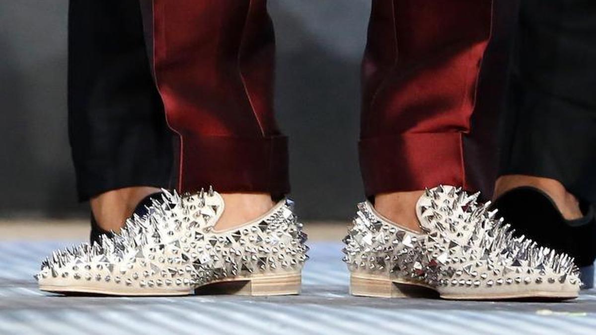 
Kelly Oubre Jr. donned special shoes for Thursday’s NBA basketball draft in New York.
