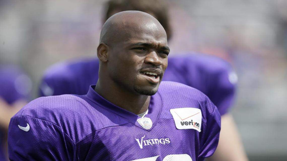 
Minnesota Vikings running back Adrian Peterson 


