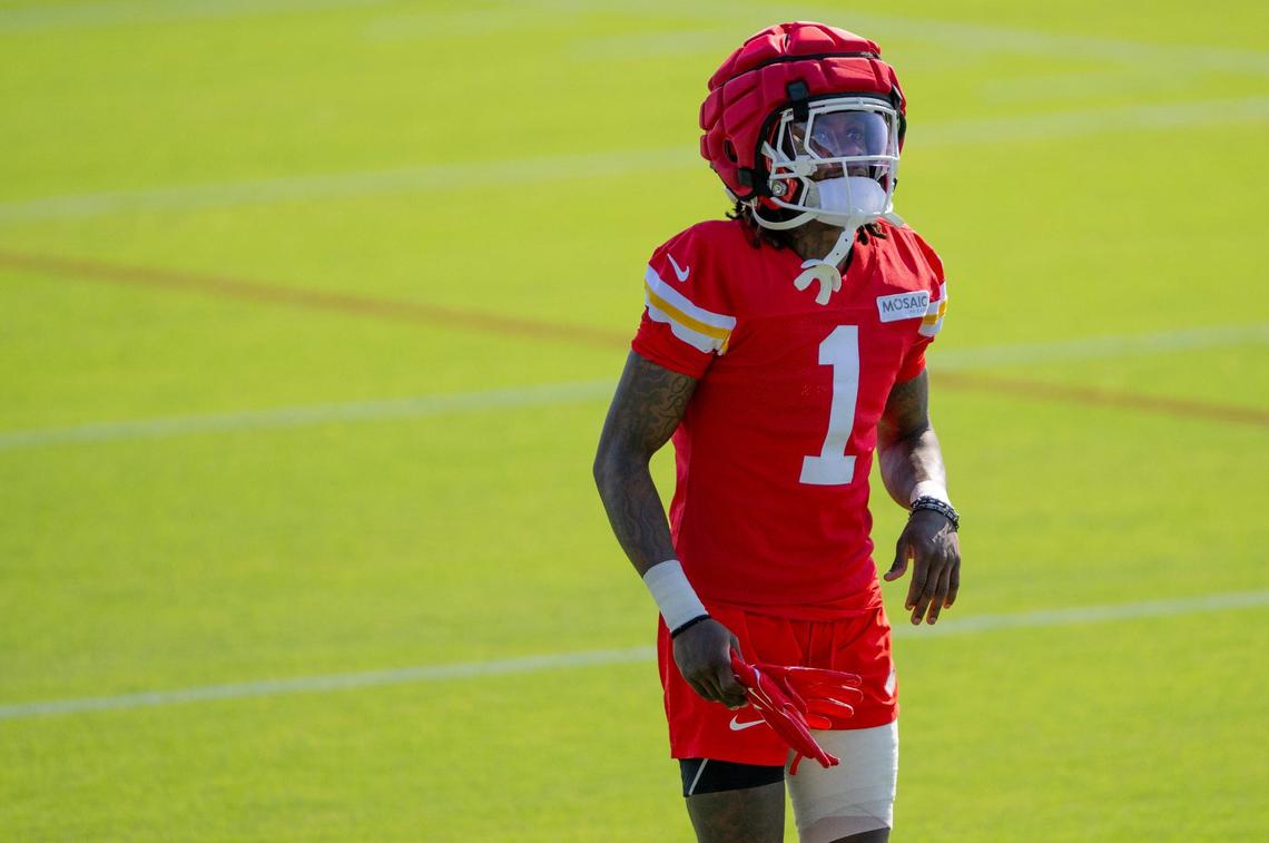 Kansas City Chiefs wide receiver Xavier Worthy (1) warms up during practice at Chiefs training camp on Wednesday, July 17, 2024, in St. Joseph.