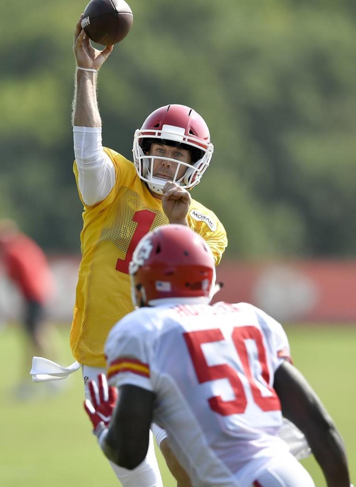 Chiefs quarterback Alex Smith (11) is on the advisory board for the company marketing the new helmets. He’s also an investor.