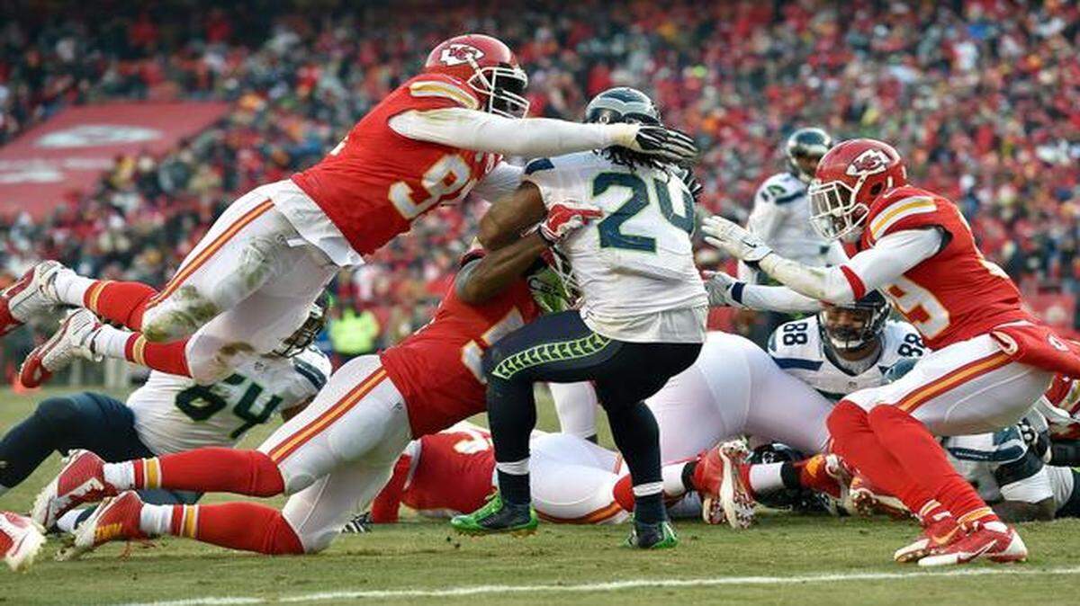 
Sunday at Arrowhead Stadium, the Chiefs managed to keep Seattle’s Marshawn Lynch out of the end zone and stop him on a handful of big occasions, including a crucial fourth-and-1 late in the game as Kansas City beat the Seahawks 24-20.
