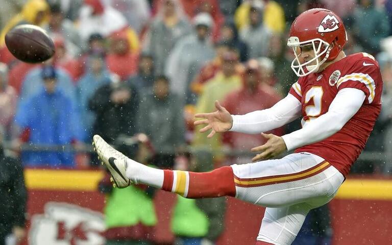 On 15-year trek to Super Bowl, Chiefs punter Dustin Colquitt’s ‘entourage’ never left