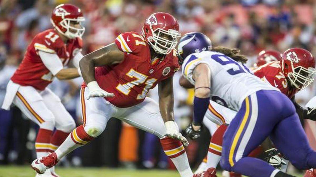 
Kansas City Chiefs guard Jeff Allen during a preseason game against the Minnesota Vikings last month.
