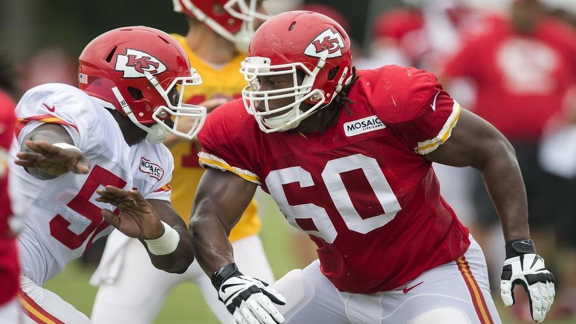 Chiefs offensive lineman Jarrod Pughsley (right)