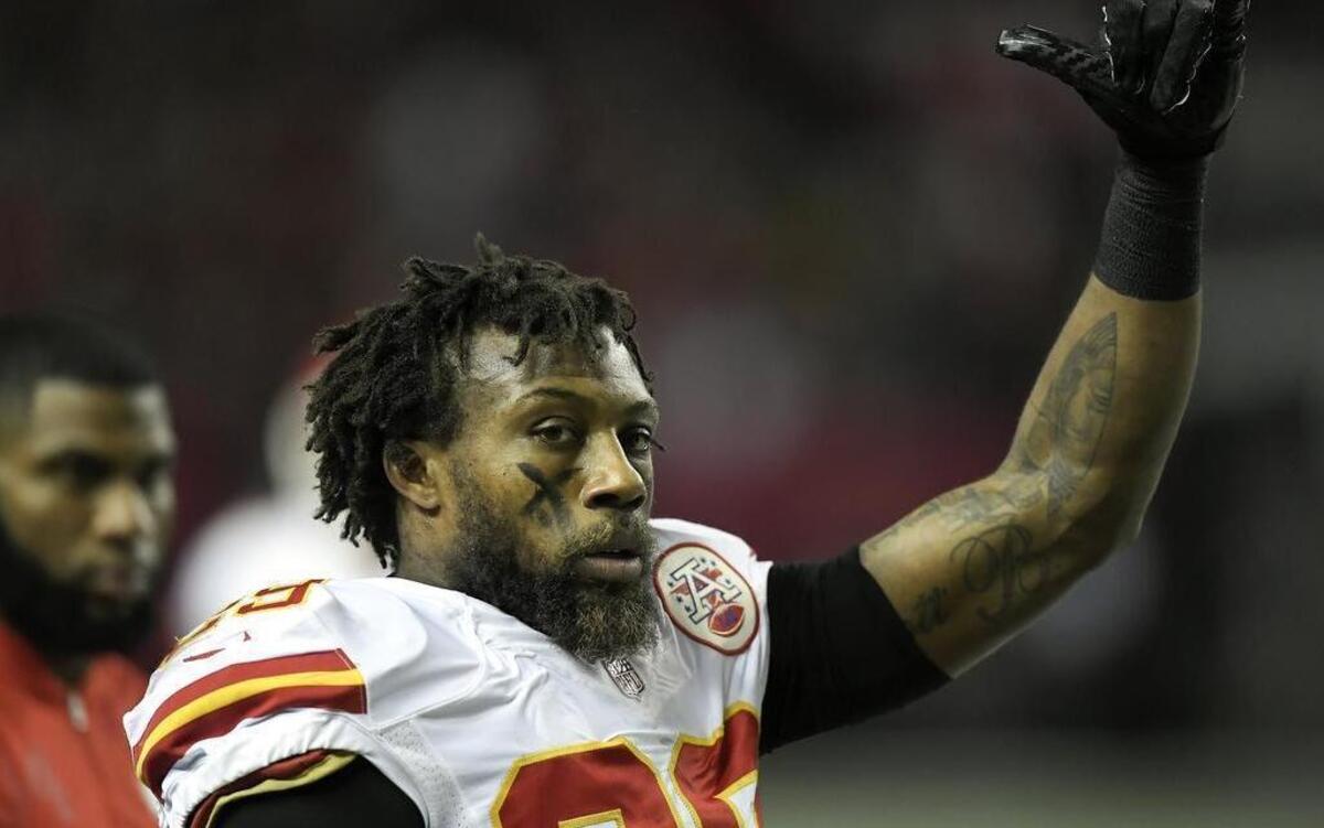 The Chiefs and safety Eric Berry agreed to a long-term contract extension Tuesday.