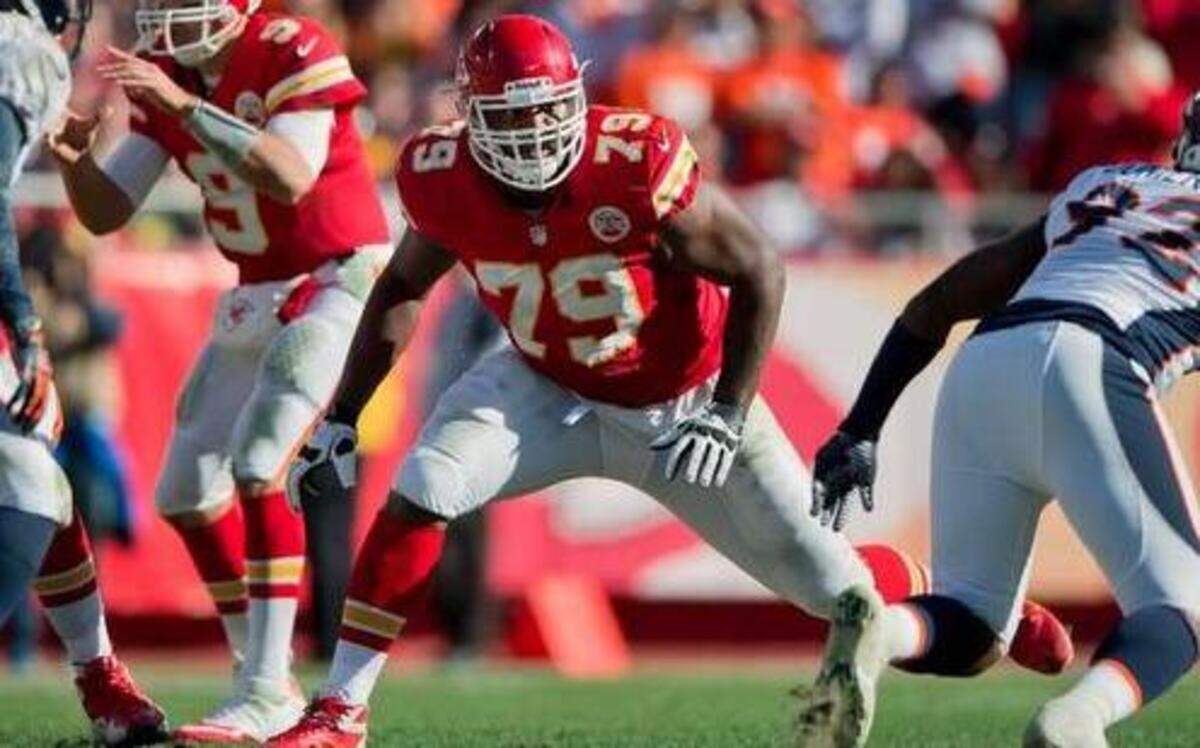 
Donald Stephenson, who was suspended for the Chiefs’ first four games, has returned in the role of swing tackle.
