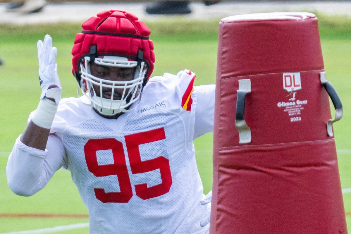 Kansas City Chiefs defensive tackle Chris Jones (95) goes around a practice dummy on the first day of Chiefs training camp on Tuesday, July 22, 2025 in St. Joseph.