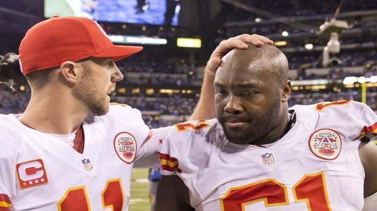 
Kansas City Chiefs quarterback Alex Smith and center Rodney Hudson 
