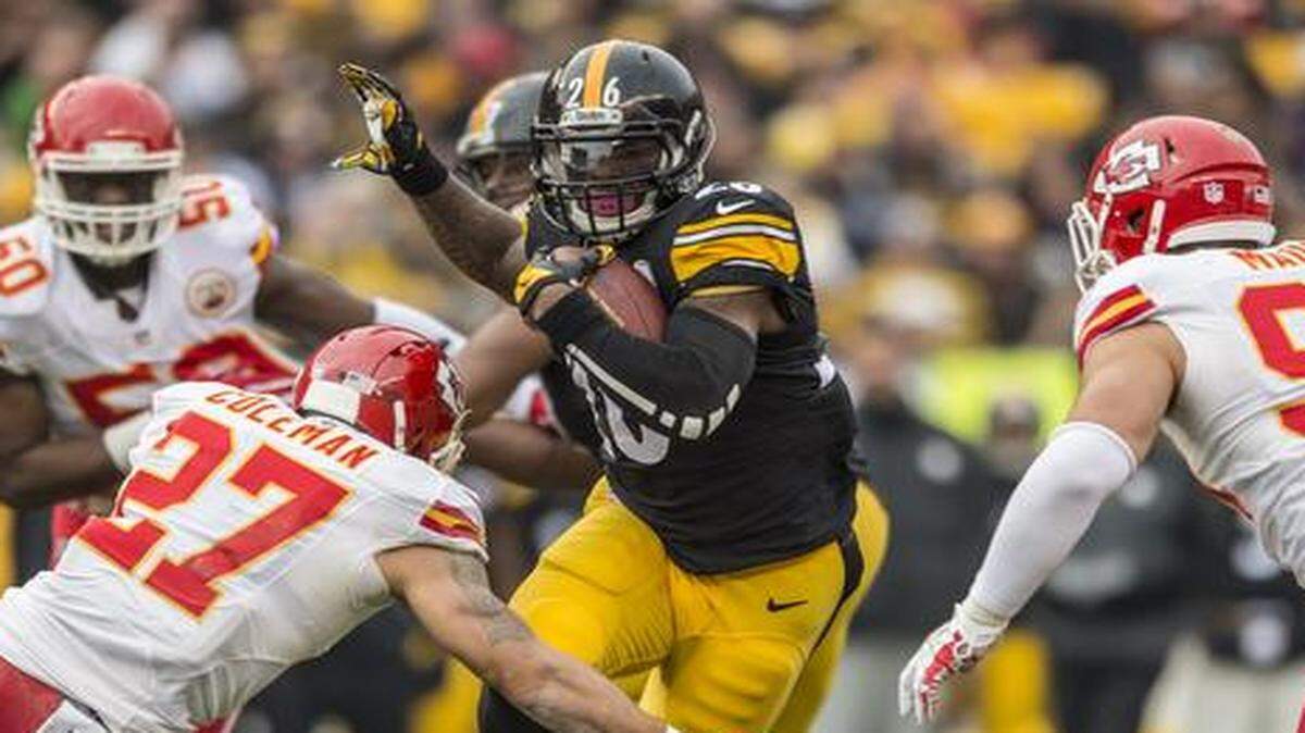 
Pittsburgh Steelers running back Le’Veon Bell ran for 63 yards and a touchdown in 20 carries against the Chiefs on Dec. 21 in the Steelers’ 20-12 win in Pittsburgh.


