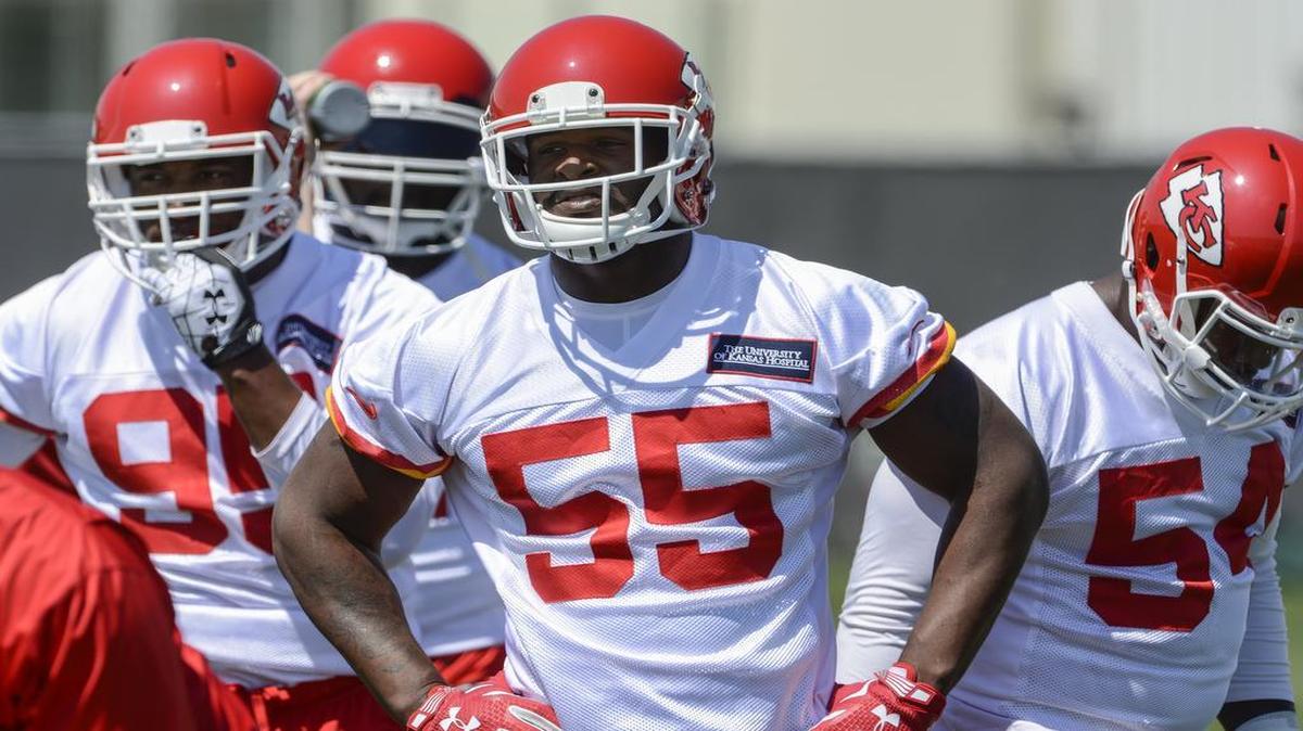 
Chiefs linebacker Dee Ford says he has a better feel for how plays should unfold in real time heading into his second season in the NFL.
