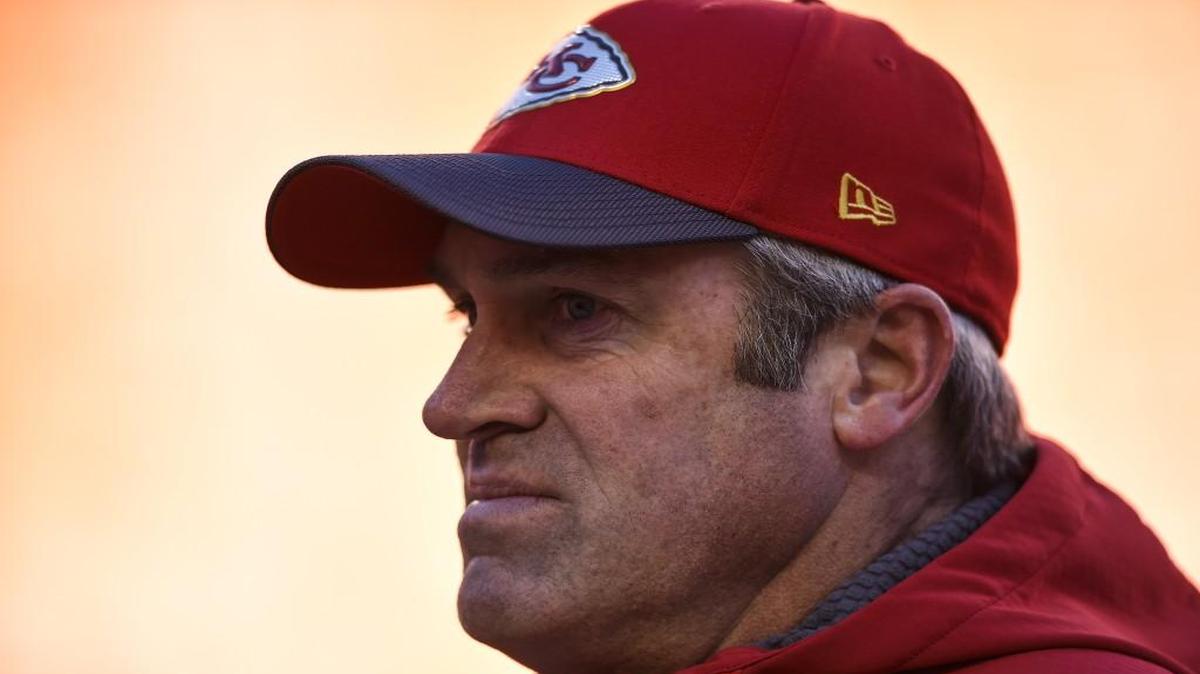 Kansas City Chiefs offensive coordinator Doug Pederson said it was easy to quickly bounce back to his Chiefs role after his interview for the Eagles’ head coaching job.