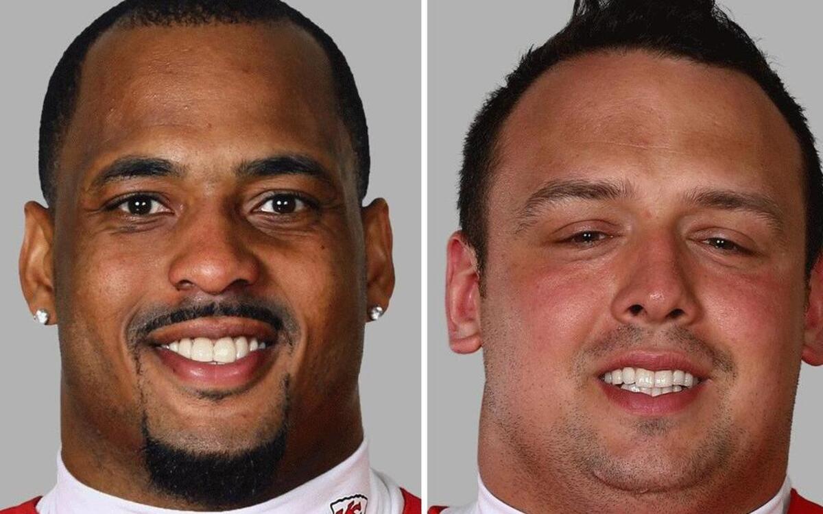 
Chiefs linebacker Derrick Johnson (left) and defensive end Mike DeVito
