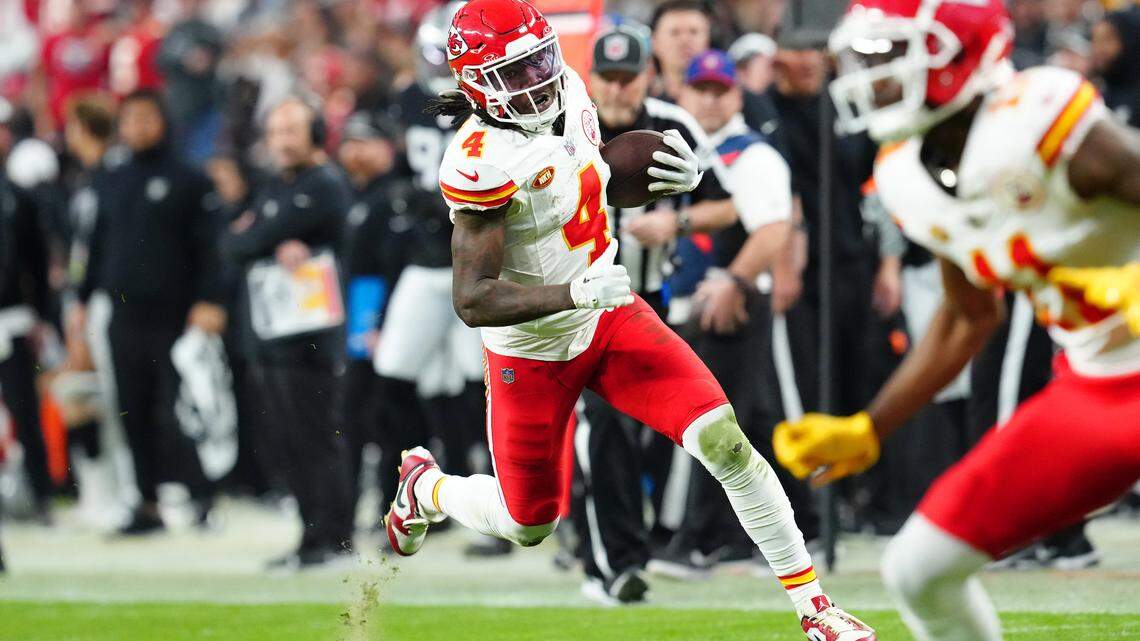 Kansas City Chiefs wide receiver Rashee Rice (4) runs the ball against the Las Vegas Raiders during the fourth quarter at Allegiant Stadium on Sunday, Nov. 26, 2023, in Las Vegas.