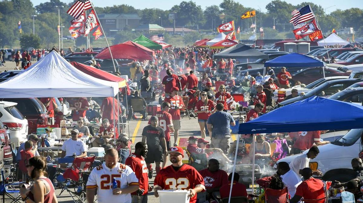 Chiefs fans will have a bit more time to tailgate in the Arrowhead Stadium parking lot before their AFC Divisional playoff game on Sunday, January 15.