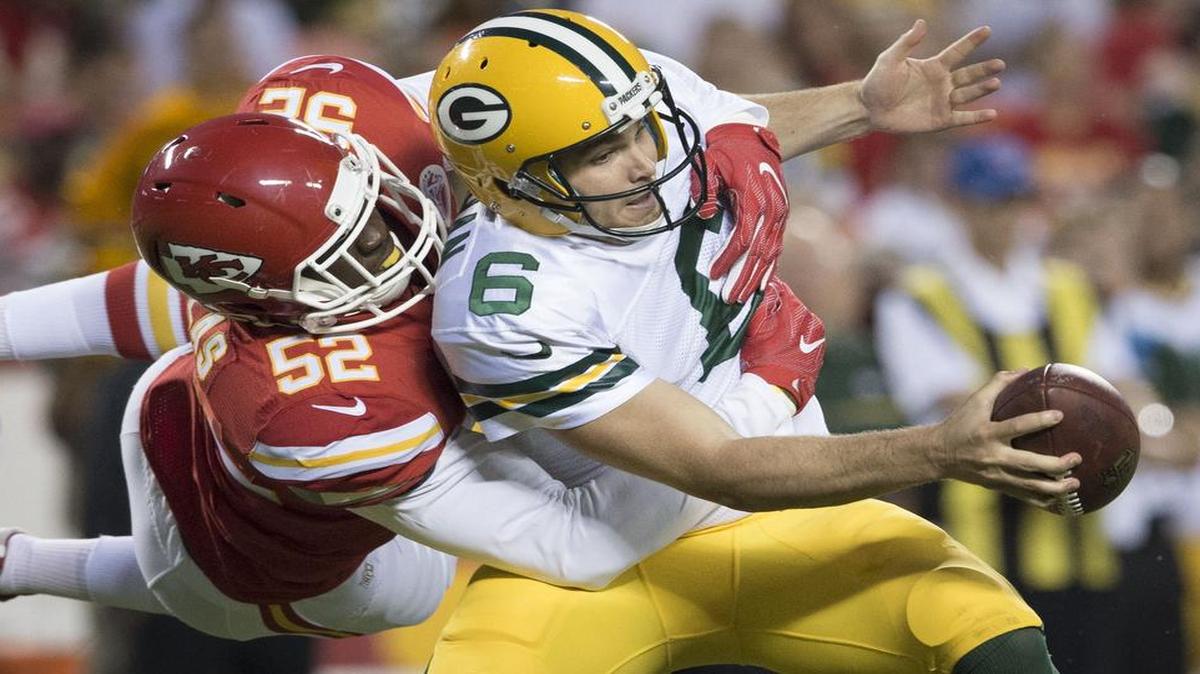Chiefs linebacker Dadi Nicolas (left) was injured during the preseason finale Thursday against Green Bay but isn’t expected to be out for an extended period, coach Andy Reid said.