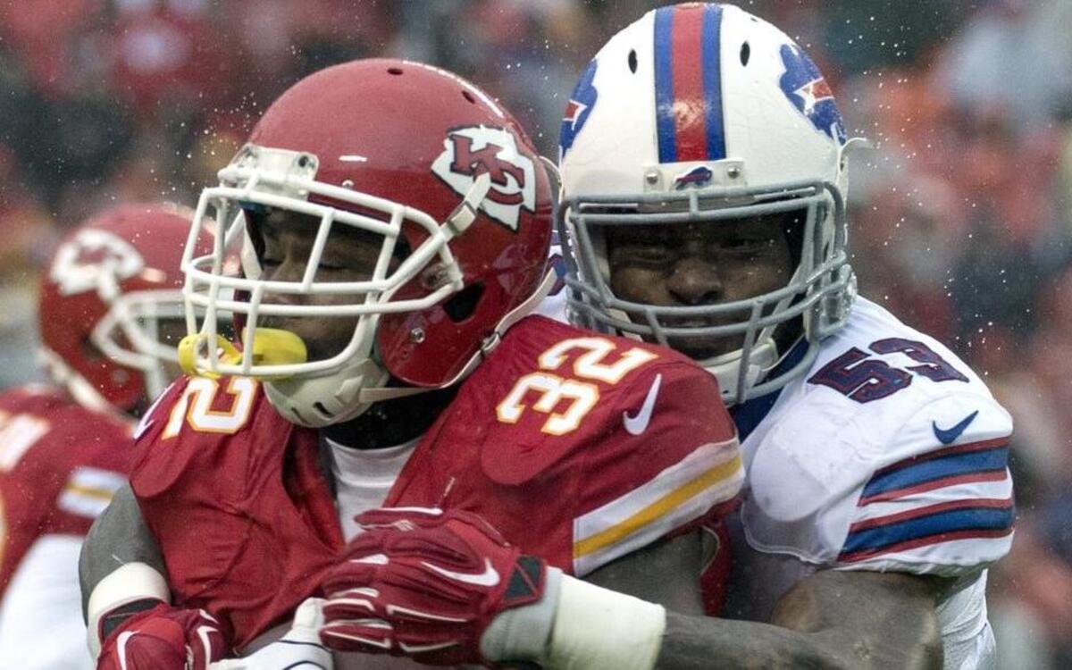 Kansas City Chiefs running back Spencer Ware was a handful for the Buffalo Bills and linebacker Nigel Bradham on Sunday.