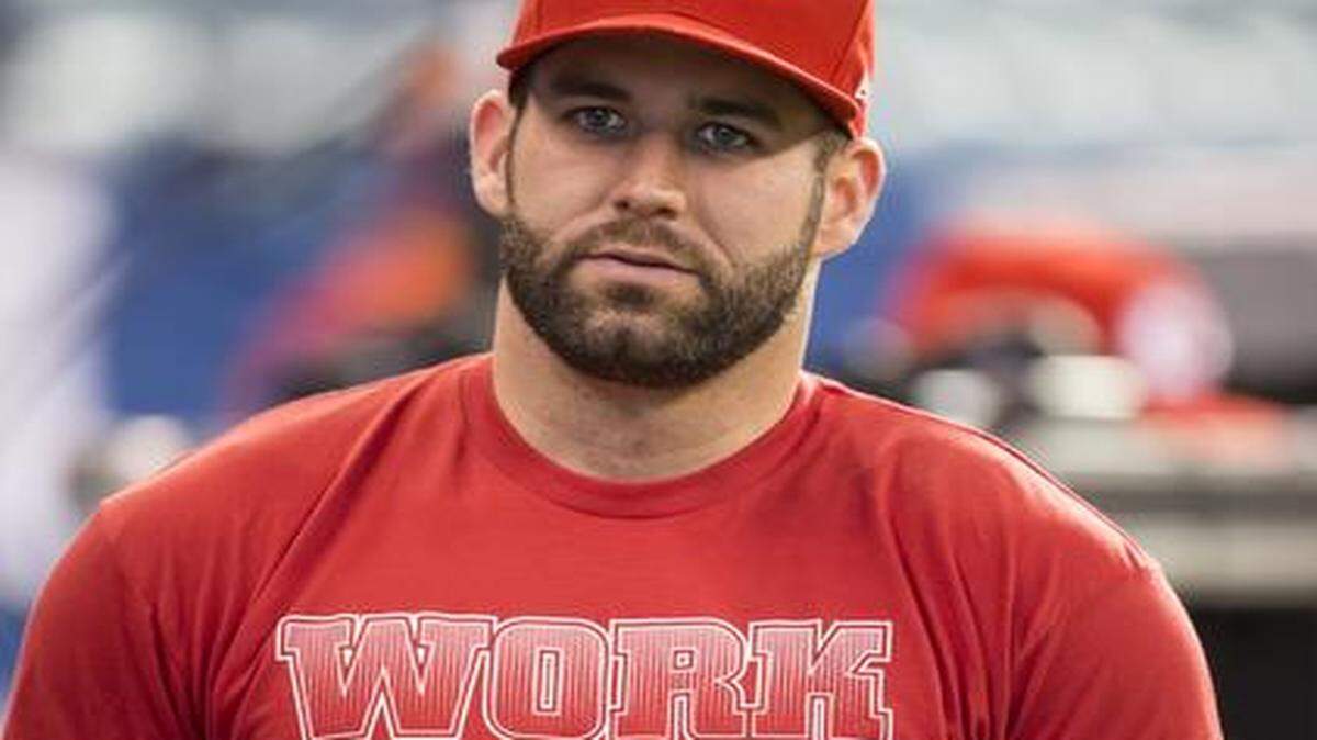 
Chiefs backup quarterback Chase Daniel wore one of the T-shirts produced by his company, 10Star Apparel, before an AFC playoff game in Indianapolis last season.
