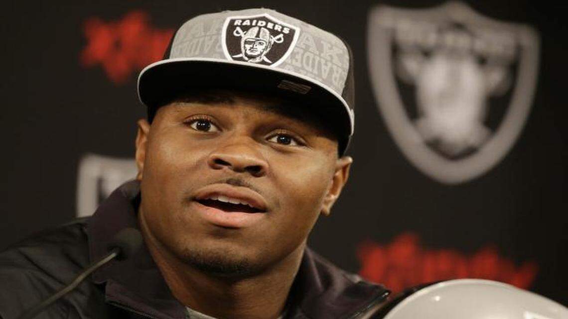 
Khalil Mack, the fifth overall pick of the 2014 draft out of Buffalo, made a mistake at the end of the Chiefs-Raiders game that nearly cost his team the victory.
