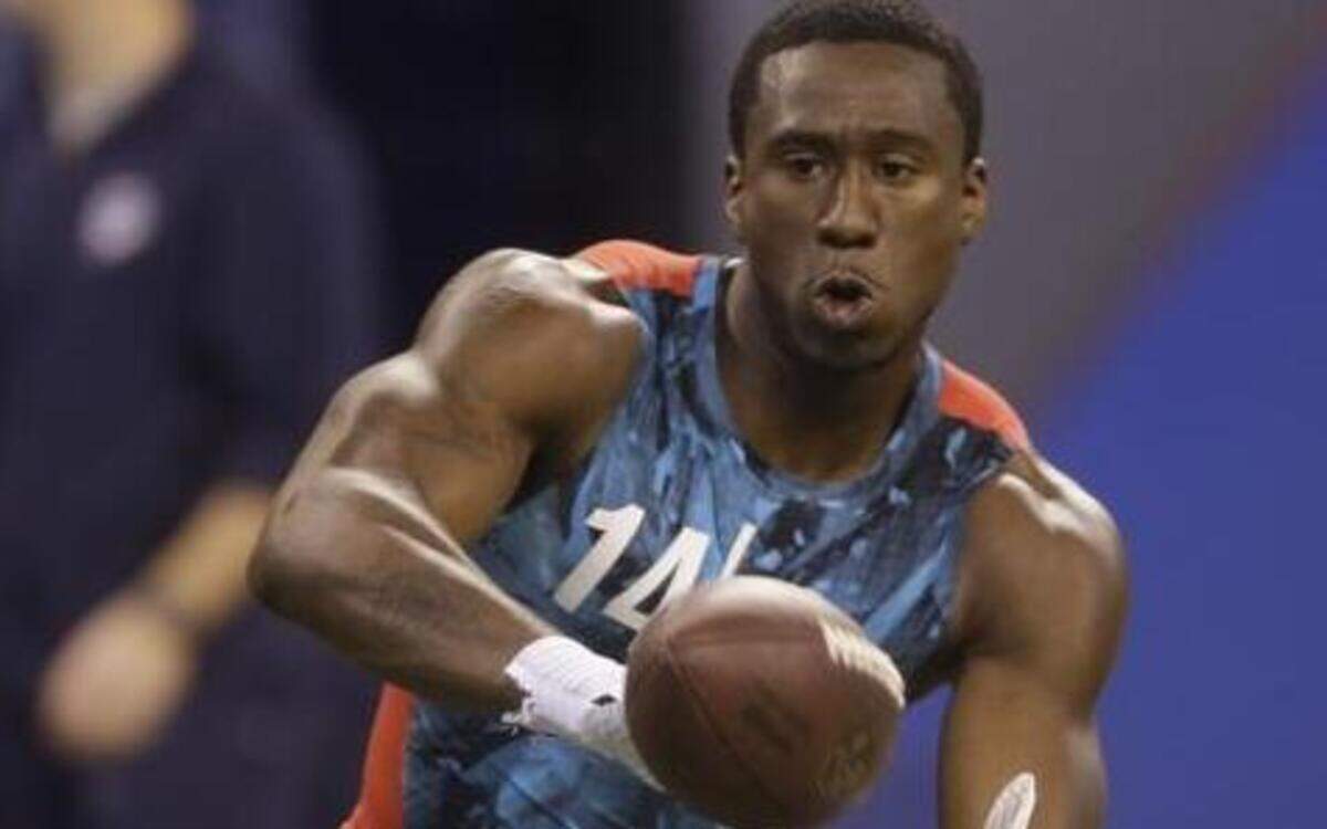 
The Kansas City Chiefs added former Rutgers receiver Mark Harrison to their roster Friday.
