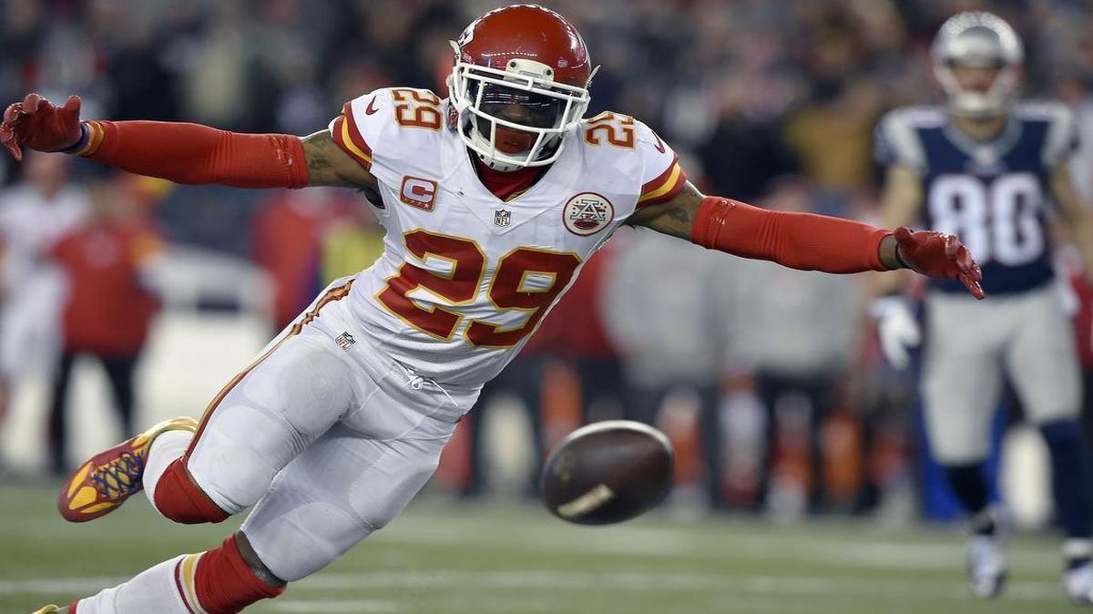 The Chiefs will have to contend with the salary cap to bring back Eric Berry and other top defensive players in 2016.