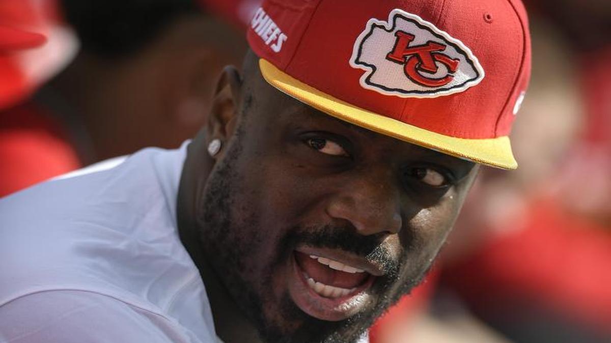 Chiefs outside linebacker Justin Houston is expected to return to game action Sunday.