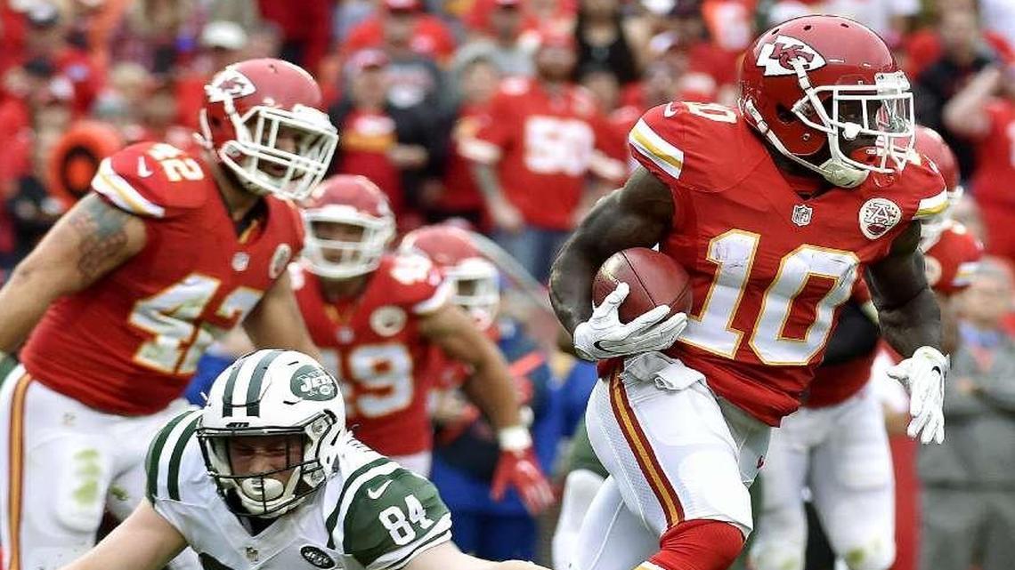 With his speed, Tyreek Hill (right) has added excitement to the Chiefs’ return game.